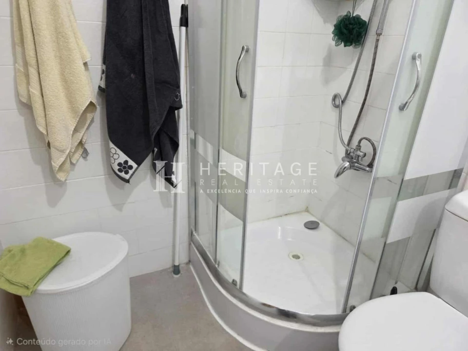 Apartamento T1 para Venda em Algueirão-Mem Martins Foto 15