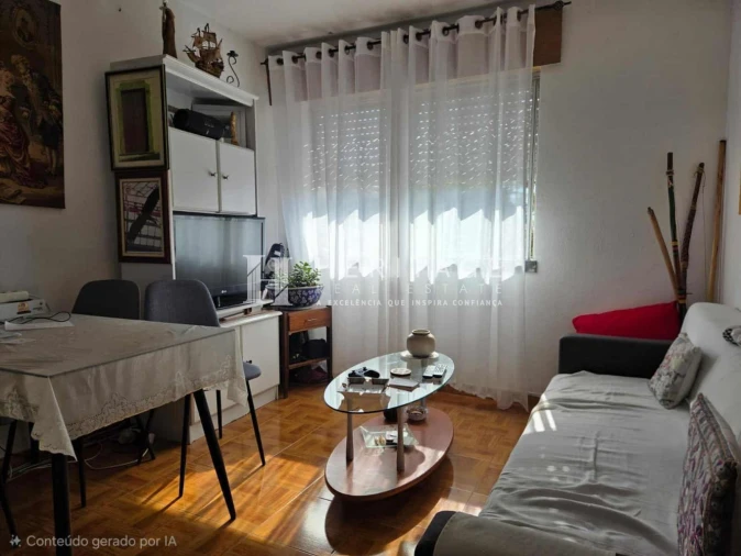 Apartamento T1 para Venda em Algueirão-Mem Martins Foto 13