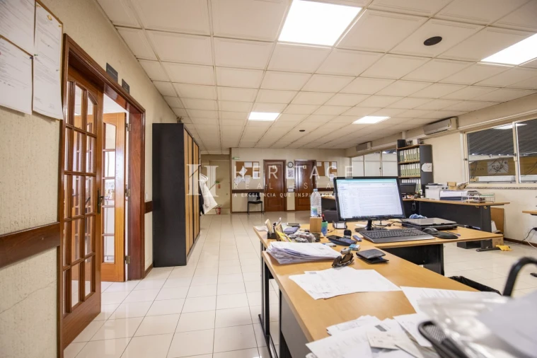 Loja para Venda em Alhos Vedros Foto 13