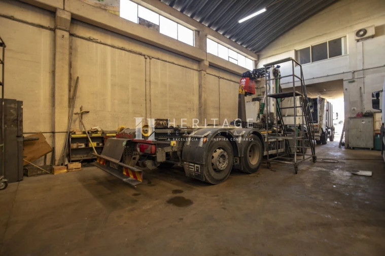 Loja para Venda em Alhos Vedros Foto 3