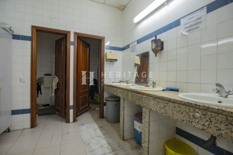 Loja para Venda em Alhos Vedros Foto 25