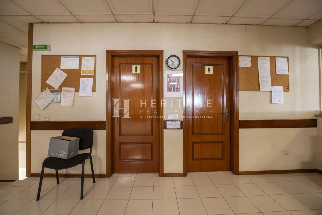 Loja para Venda em Alhos Vedros Foto 11