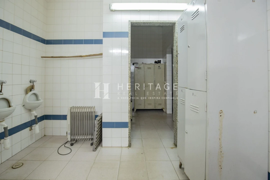 Loja para Venda em Alhos Vedros Foto 24