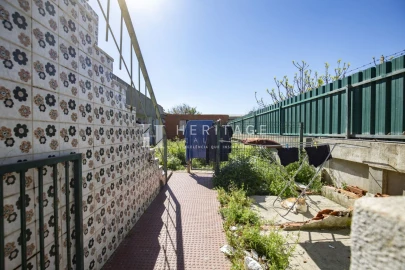 Terreno para Venda em Barreiro e Lavradio