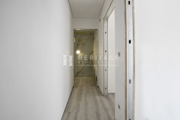 Apartamento T2 para Venda em Alto do Seixalinho, Santo André e Verderena Foto 13