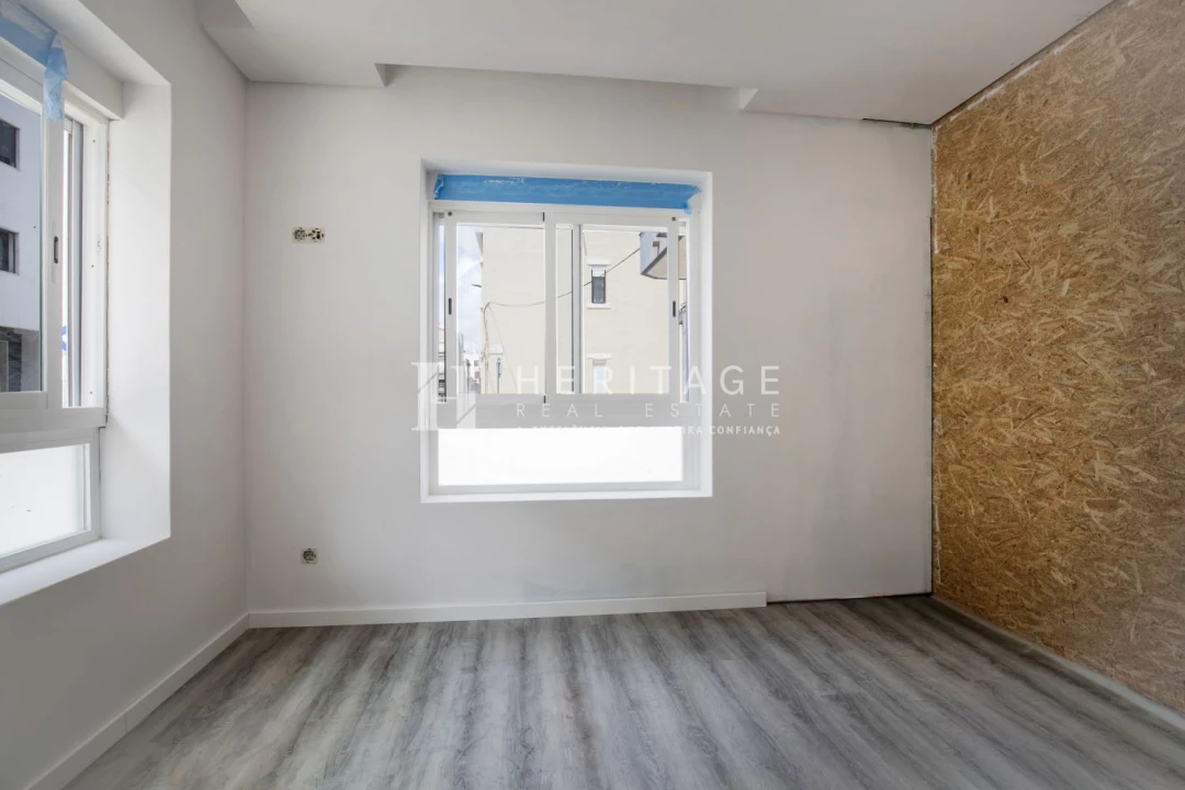 Apartamento T2 para Venda em Alto do Seixalinho, Santo André e Verderena Foto 9
