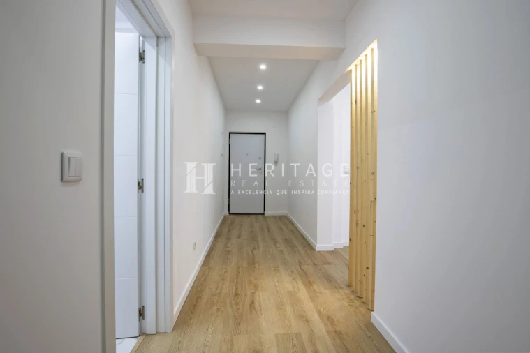 Apartamento T3 para Arrendamento em Barreiro e Lavradio Foto 17