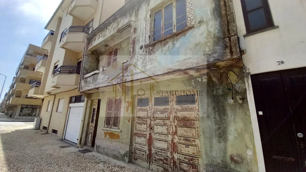 Moradia T4 para Venda em Ovar, São João, Arada e São Vicente de Pereira Jusã Foto 1