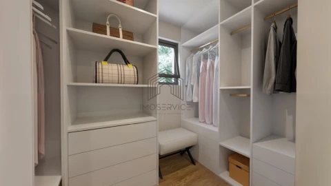 Moradia T3 para Venda em São Felix da Marinha