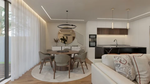 Moradia T3 para Venda em São Felix da Marinha