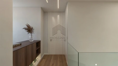 Moradia T3 para Venda em São Felix da Marinha