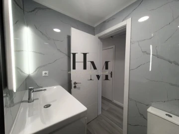 Apartamento T2 para Venda em Oeiras e São Julião da Barra, Paço de Arcos e Caxias