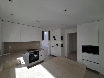 Moradia T5 para Venda em Cascais e Estoril