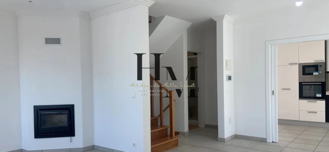 Moradia T3 para Venda em Ericeira Foto 12