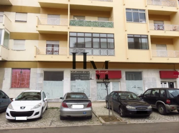 Loja para Venda em Alto do Seixalinho, Santo André e Verderena