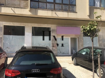 Loja para Venda em Alto do Seixalinho, Santo André e Verderena