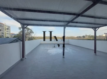 Loja para Venda em Alto do Seixalinho, Santo André e Verderena