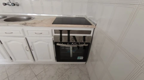 Apartamento T1 para Venda em São João das Lampas e Terrugem