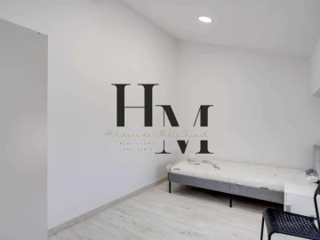 Moradia T9 para Venda em Ajuda