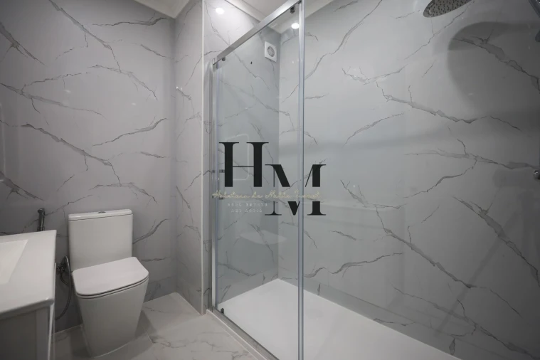 Apartamento T2 para Venda em Quarteira Foto 17