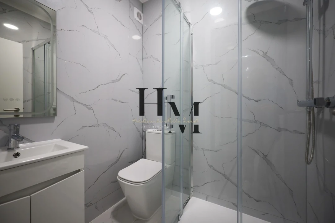 Apartamento T2 para Venda em Quarteira Foto 20