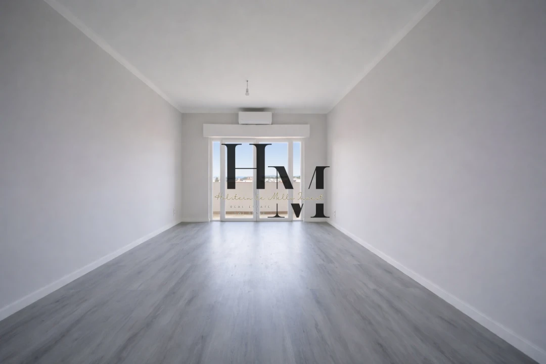 Apartamento T2 para Venda em Quarteira Foto 8