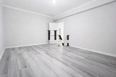 Apartamento T3 para Venda em Portimão