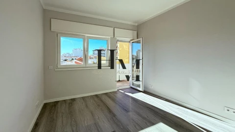 Apartamento T3 para Venda em Portimão