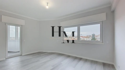 Apartamento T3 para Venda em Portimão