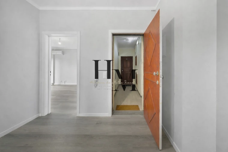 Apartamento T3 para Venda em Portimão Foto 4