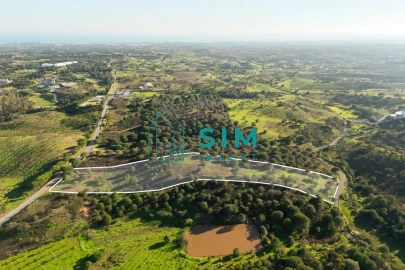 Terreno para Venda em Vila Nova de Cacela