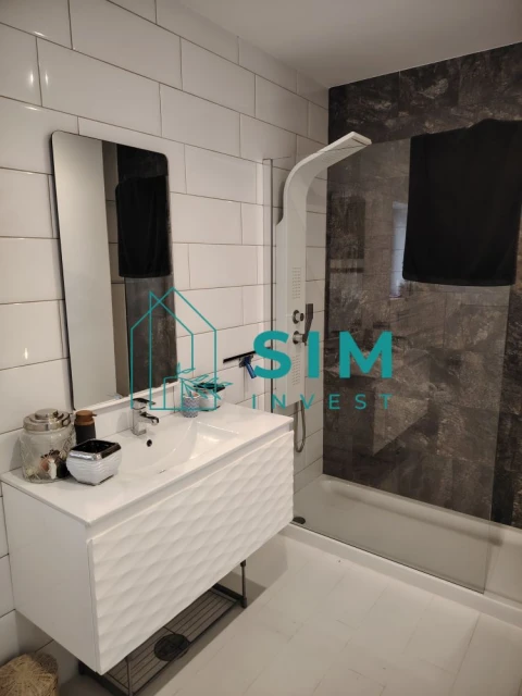 Moradia T4 para Venda em Quelfes