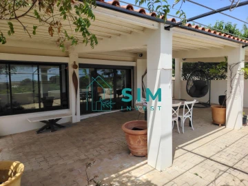 Moradia T4 para Venda em Quelfes