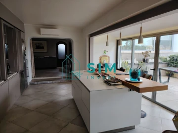 Moradia T4 para Venda em Quelfes