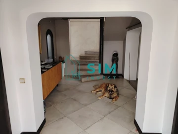 Moradia T4 para Venda em Quelfes