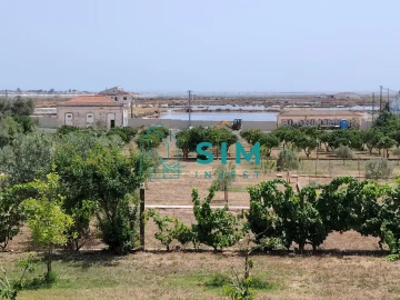 Moradia T4 para Venda em Quelfes