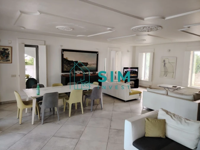 Moradia T4 para Venda em Quelfes Foto 69