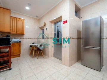 Moradia T3 para Venda em Olhão