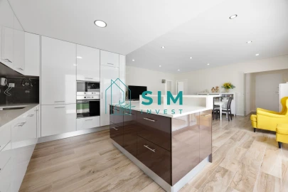 Moradia T3 para Venda em Sesimbra (Castelo)