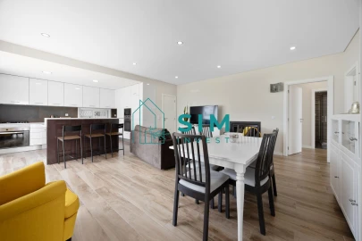 Moradia T3 para Venda em Sesimbra (Castelo)