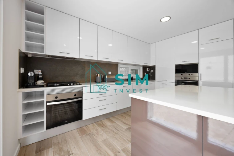 Moradia T3 para Venda em Sesimbra (Castelo) Foto 4