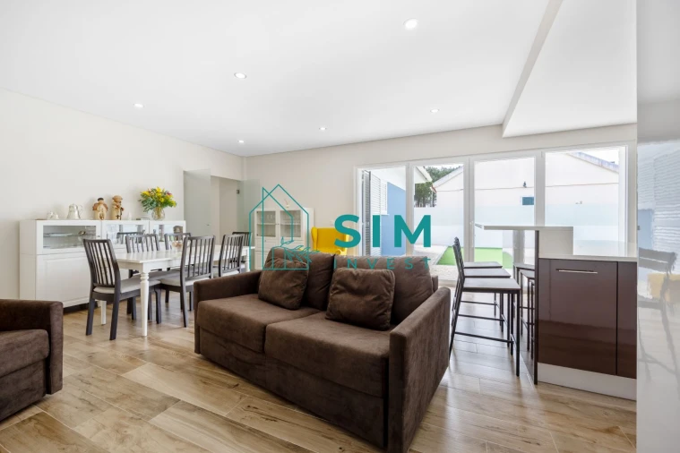 Moradia T3 para Venda em Sesimbra (Castelo) Foto 7