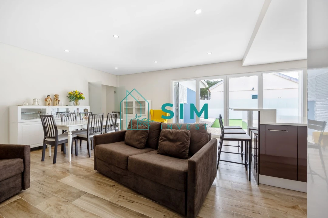 Moradia T3 para Venda em Sesimbra (Castelo) Foto 7