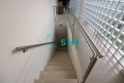 Moradia T3 para Venda em Quelfes