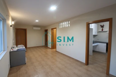 Moradia T3 para Venda em Quelfes