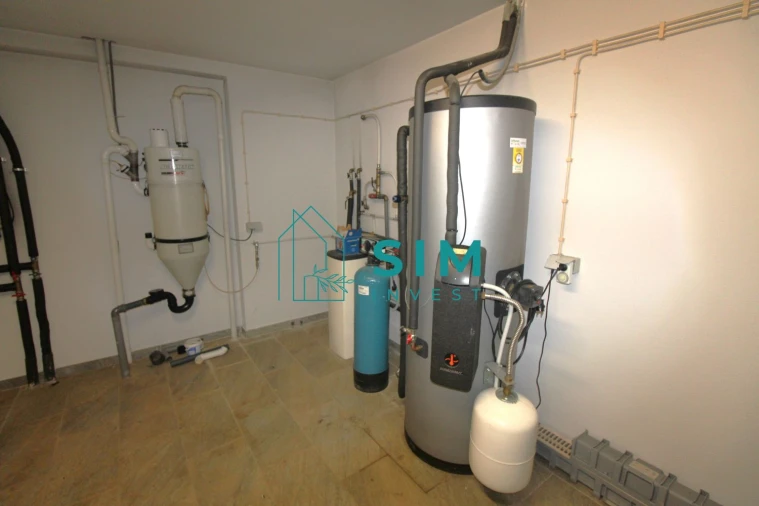 Moradia T3 para Venda em Quelfes Foto 30