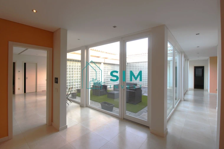 Moradia T3 para Venda em Quelfes Foto 16