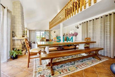 Moradia T5 para Venda em Sesimbra (Castelo)