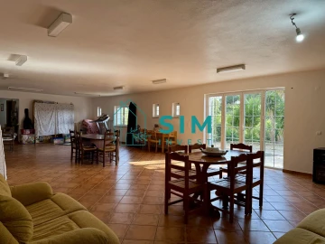 Moradia T5 para Venda em Sesimbra (Castelo)