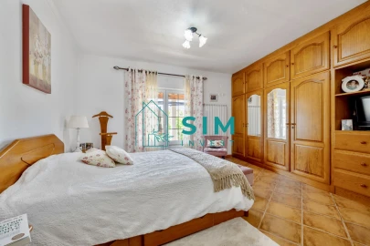 Moradia T5 para Venda em Sesimbra (Castelo)